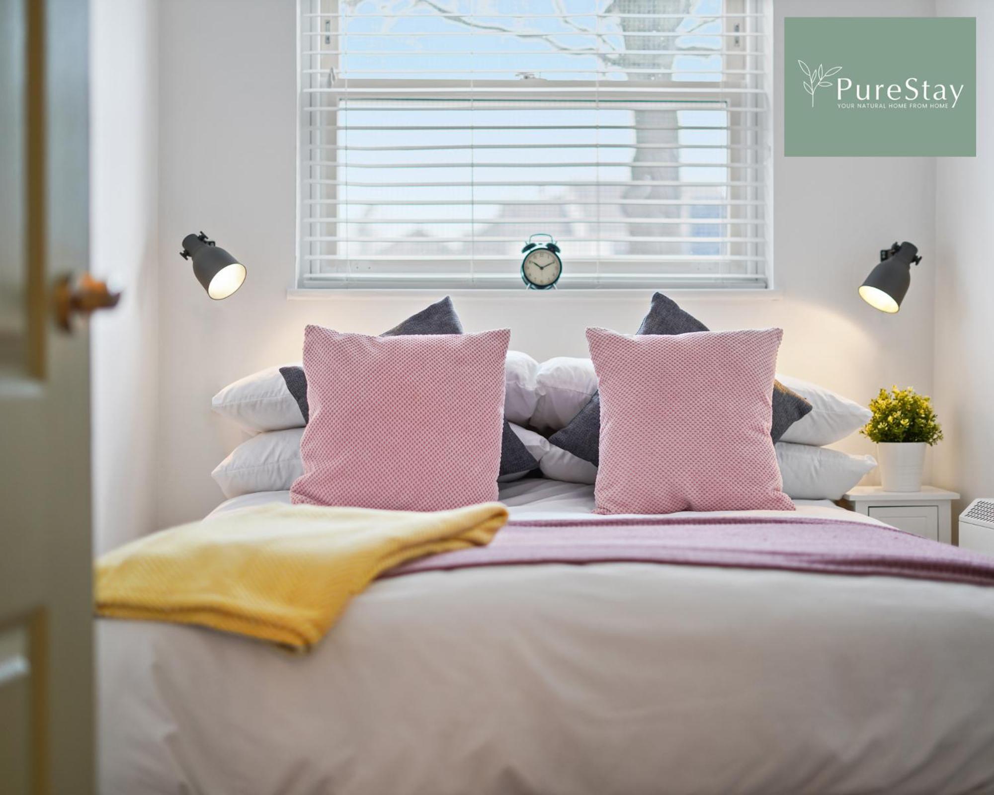 Stunning Two Bed Leamington Apartment With Free Wifi By Purestay Short Lets & Serviced Accommodation Eksteriør billede