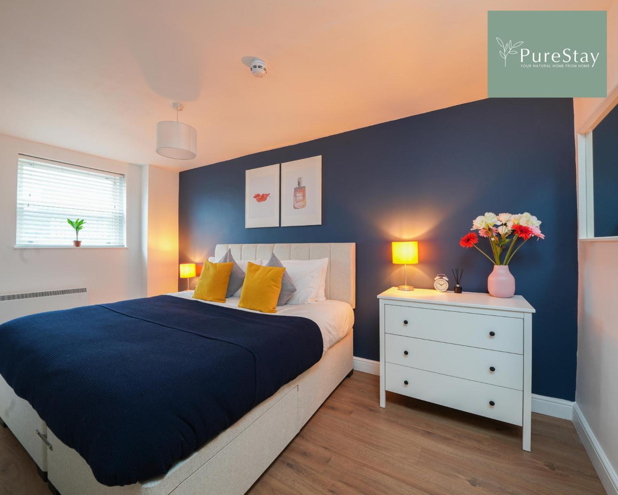 Stunning Two Bed Leamington Apartment With Free Wifi By Purestay Short Lets & Serviced Accommodation Eksteriør billede