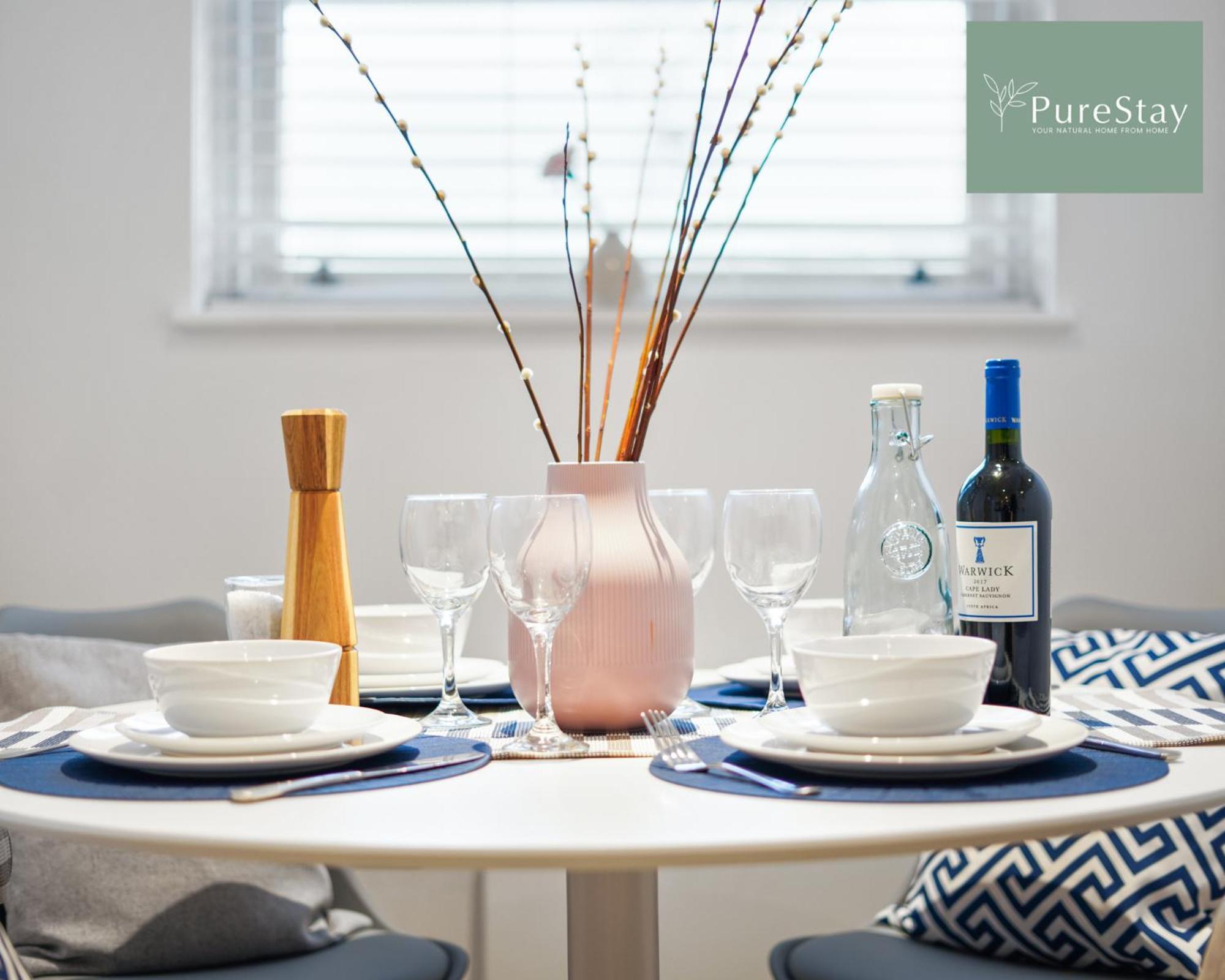 Stunning Two Bed Leamington Apartment With Free Wifi By Purestay Short Lets & Serviced Accommodation Eksteriør billede