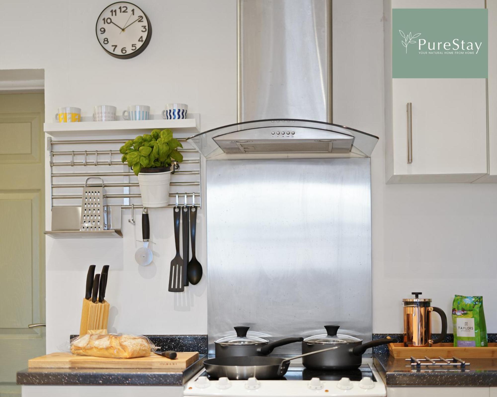 Stunning Two Bed Leamington Apartment With Free Wifi By Purestay Short Lets & Serviced Accommodation Eksteriør billede